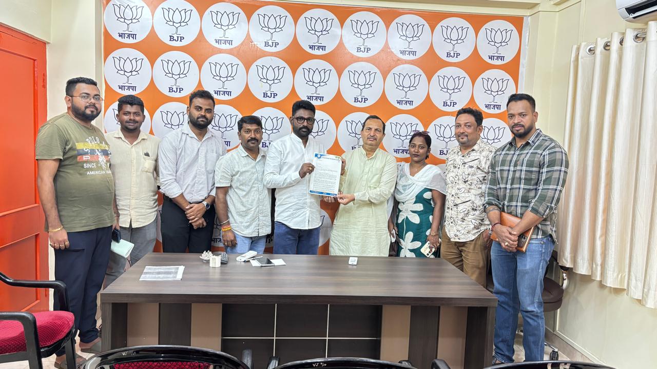 ANTOA Delegation Discusses Airfare and Flight Connectivity Issues